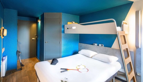 Zimmer, Mehrere Betten