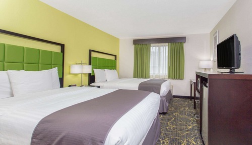 Zimmer, 2 Queen-Betten, barrierefrei, Nichtraucher (Mobility,Tub w/Grab Bars)