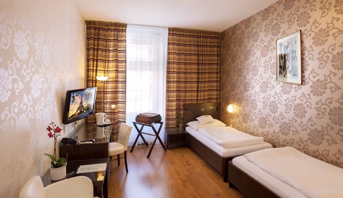 Standard-Zweibettzimmer