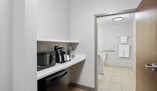 Suite, 1 King-Bett, barrierefrei (Communications)