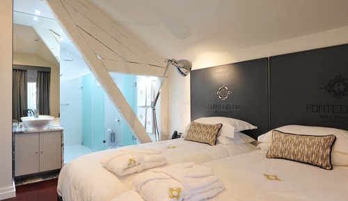 Doppel- oder Zweibettzimmer (Harmonie)
