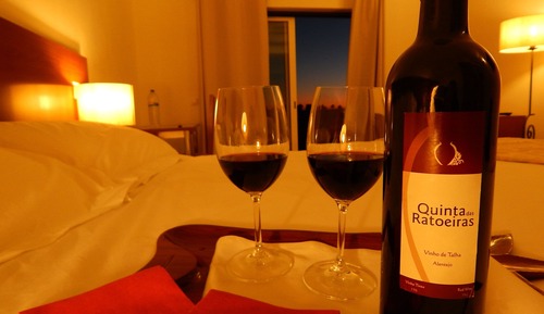 Comfort-Doppelzimmer, 1 Queen-Bett, barrierefrei, Blick auf den Weinberg