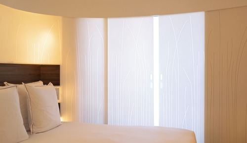 Doppelzimmer (Hi-Macs)