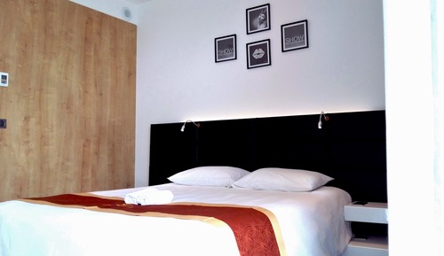 Standard-Doppelzimmer, mit Bad