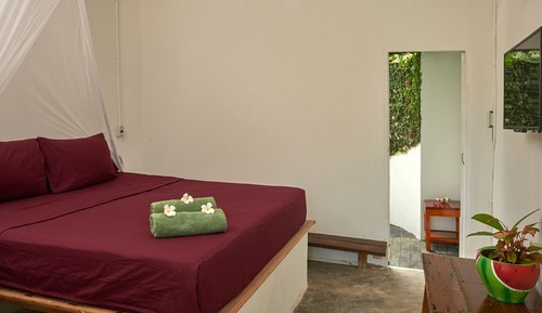 Basic-Ferienhütte, Meerblick