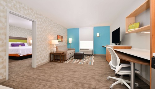 Suite, 1 King-Bett, barrierefrei (Roll In Shower)