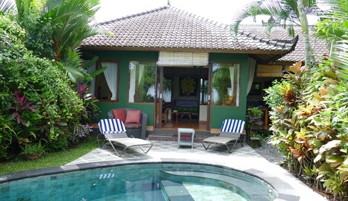 Traditional-Villa, 3 Schlafzimmer, eigener Pool, Talblick