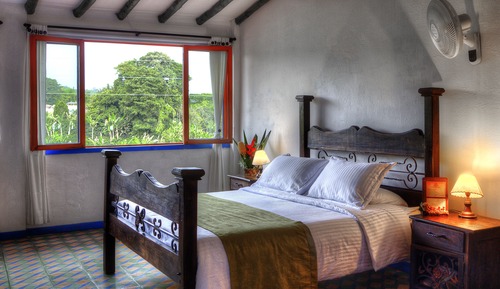 Traditional-Zimmer, 1 Queen-Bett