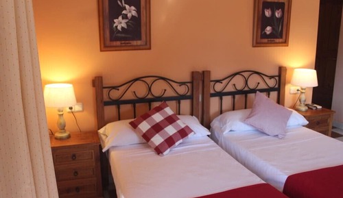 Standard-Dreibettzimmer