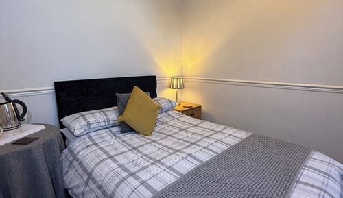 Standard-Einzelzimmer, mit Bad