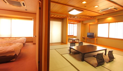 Zimmer (Japanese Western Style, 15 Tatami)