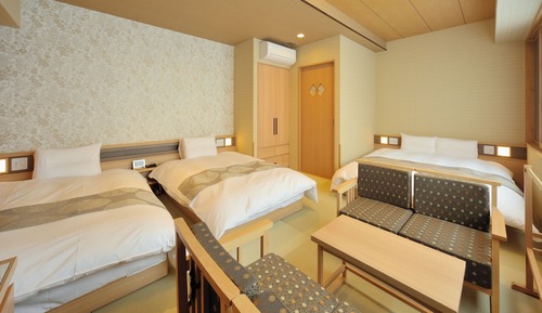 Standard-Dreibettzimmer, Nichtraucher (Without Housekeeping)