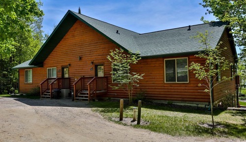 Ferienhütte, 3 Schlafzimmer, Kamin (Cabin #16 or #17)