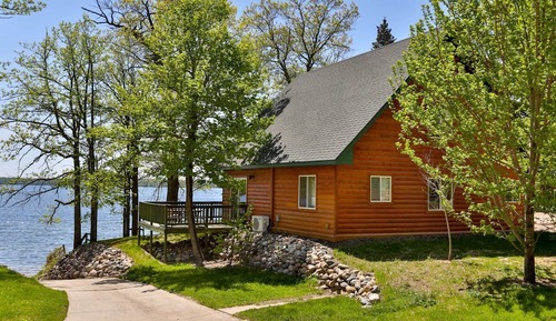 Ferienhütte, 2 Schlafzimmer, Kamin, Seeblick (Cabin #2)