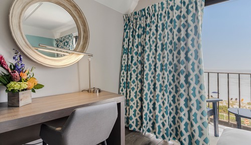 Zimmer, 2 Doppelbetten, Meerblick