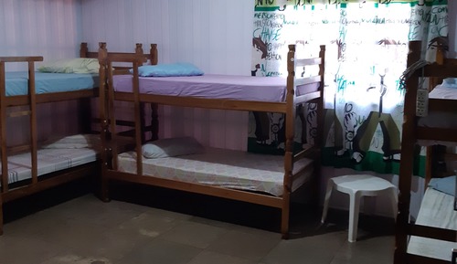 Gemeinsamer Schlafsaal, Gemeinschaftsbad (5 camas )