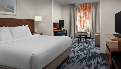 Suite, 1 King-Bett und Schlafsofa