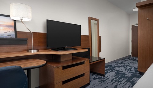 Zimmer, 1 King-Bett (Mobility/Hearing Access, Roll-In Shwr)