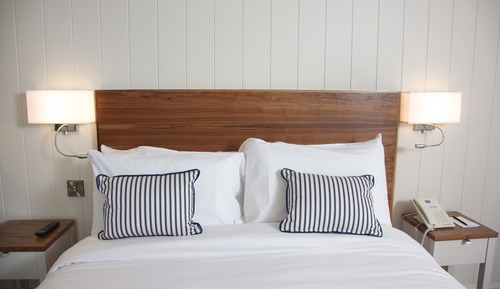 Deluxe-Doppel- oder -Zweibettzimmer