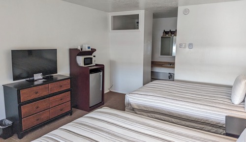 Zimmer, 2 Queen-Betten, Nichtraucher