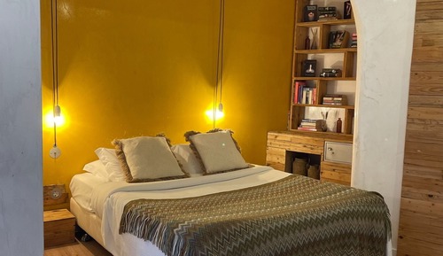 Superior-Doppel- oder -Zweibettzimmer