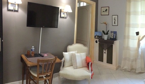 Superior-Doppelzimmer, mit Bad, Gartenblick