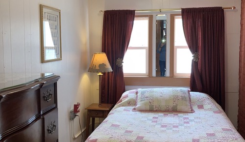 Classic-Apartment, 2 Schlafzimmer, Stadtblick (Second Floor Walk Up)