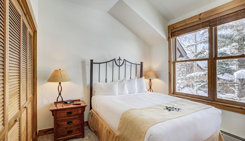 Stadtwohnung, 3 Schlafzimmer, 2 Bäder (Ski Tip)