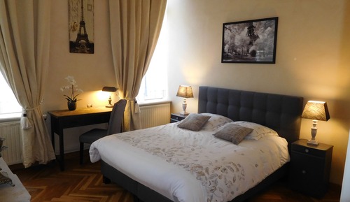 Comfort-Doppelzimmer, eigenes Bad, zum Garten hin (Gustave Eiffel)