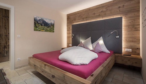 Familienhaus, 2 Schlafzimmer, Kamin, Bergblick
