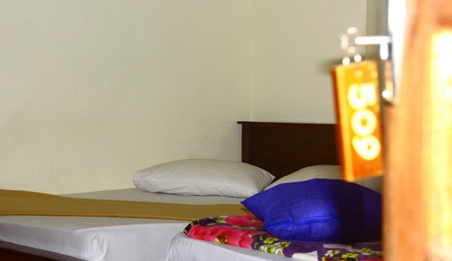 Deluxe-Doppelzimmer, 2 Schlafzimmer, Nichtraucher, Hügelblick