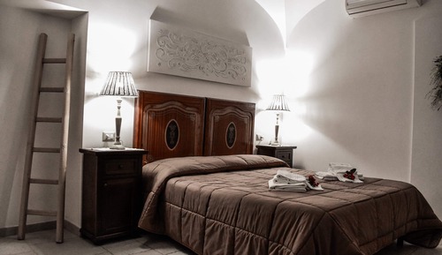 Superior-Doppel- oder -Zweibettzimmer, Poolblick