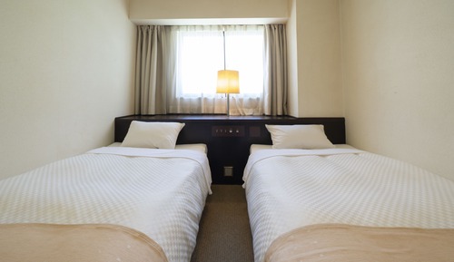 Economy-Zweibettzimmer, Raucher