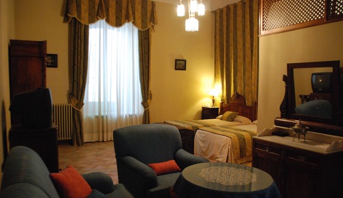 Doppelzimmer zur Einzelnutzung, 2 Einzelbetten, eigenes Bad