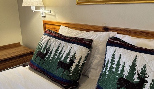 Standardzimmer, 1 Queen-Bett, Terrasse, Bergblick