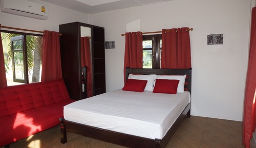 Romantische Villa, 4 Schlafzimmer, Flussblick (Pool)