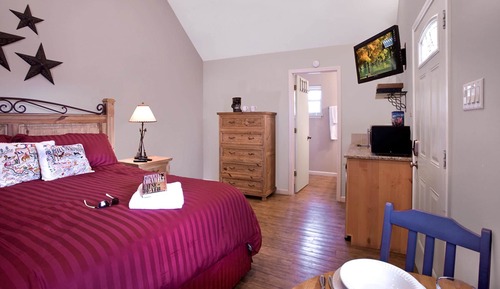 Luxury-Ferienhaus, Flussblick (Corral Cottage)