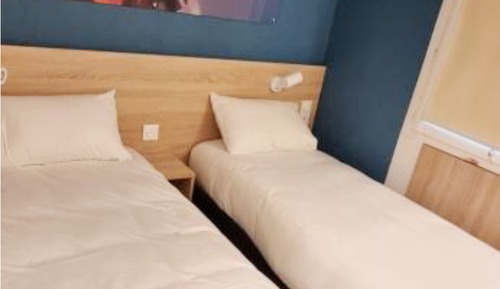 Zimmer, Mehrere Betten