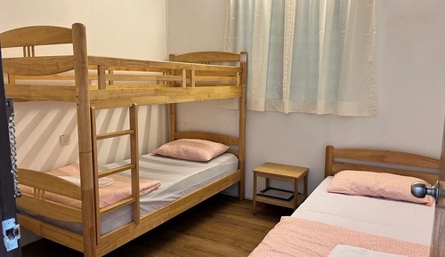 Standard-Dreibettzimmer, Mehrere Betten, Gemeinschaftsbad, Bergblick