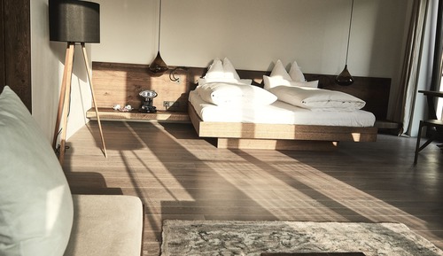 Basic-Suite, Bergblick (Gutshof - Single Use)