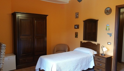 Dreibettzimmer, Meerblick (Carlo magno)