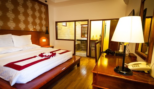 Standardzimmer, 1 King-Bett