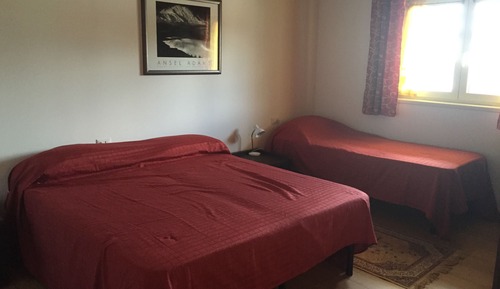 Dreibettzimmer
