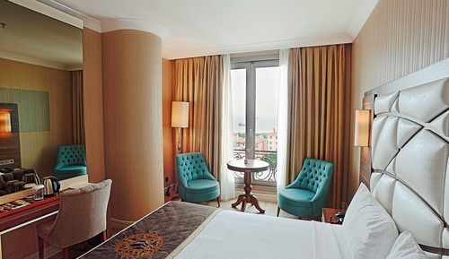 Deluxe-Doppel- oder -Zweibettzimmer, barrierefrei, Nichtraucher