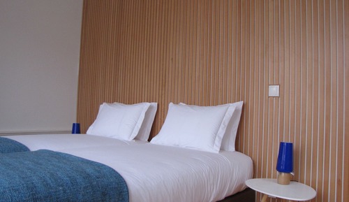 Doppel- oder Zweibettzimmer, Stadtblick