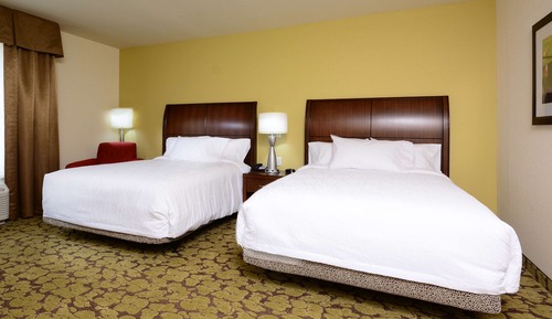 Zimmer, 2 Queen-Betten, barrierefrei (Tub)