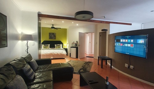 Luxury-Suite