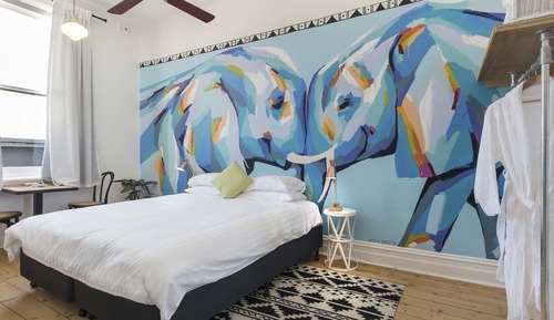 Standardzimmer, 1 King-Bett, Gemeinschaftsbad (Elephant Suite)