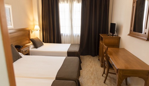 Dreibettzimmer