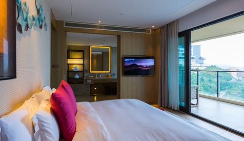 Suite, 1 Schlafzimmer, Zutritt zur Club Lounge, Meerblick